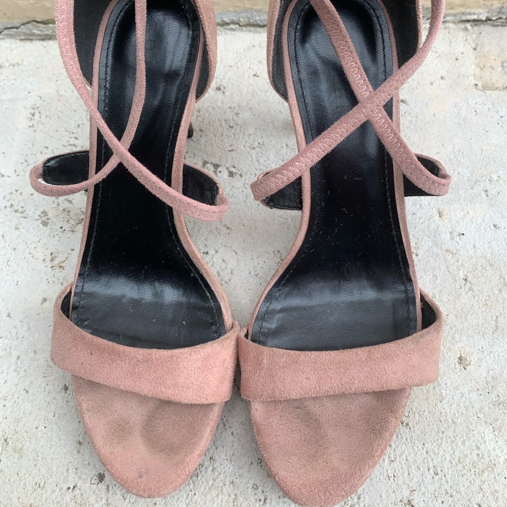 Nice nude heels